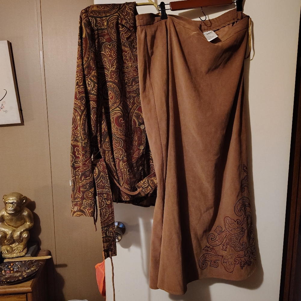 Skirt set (brown)